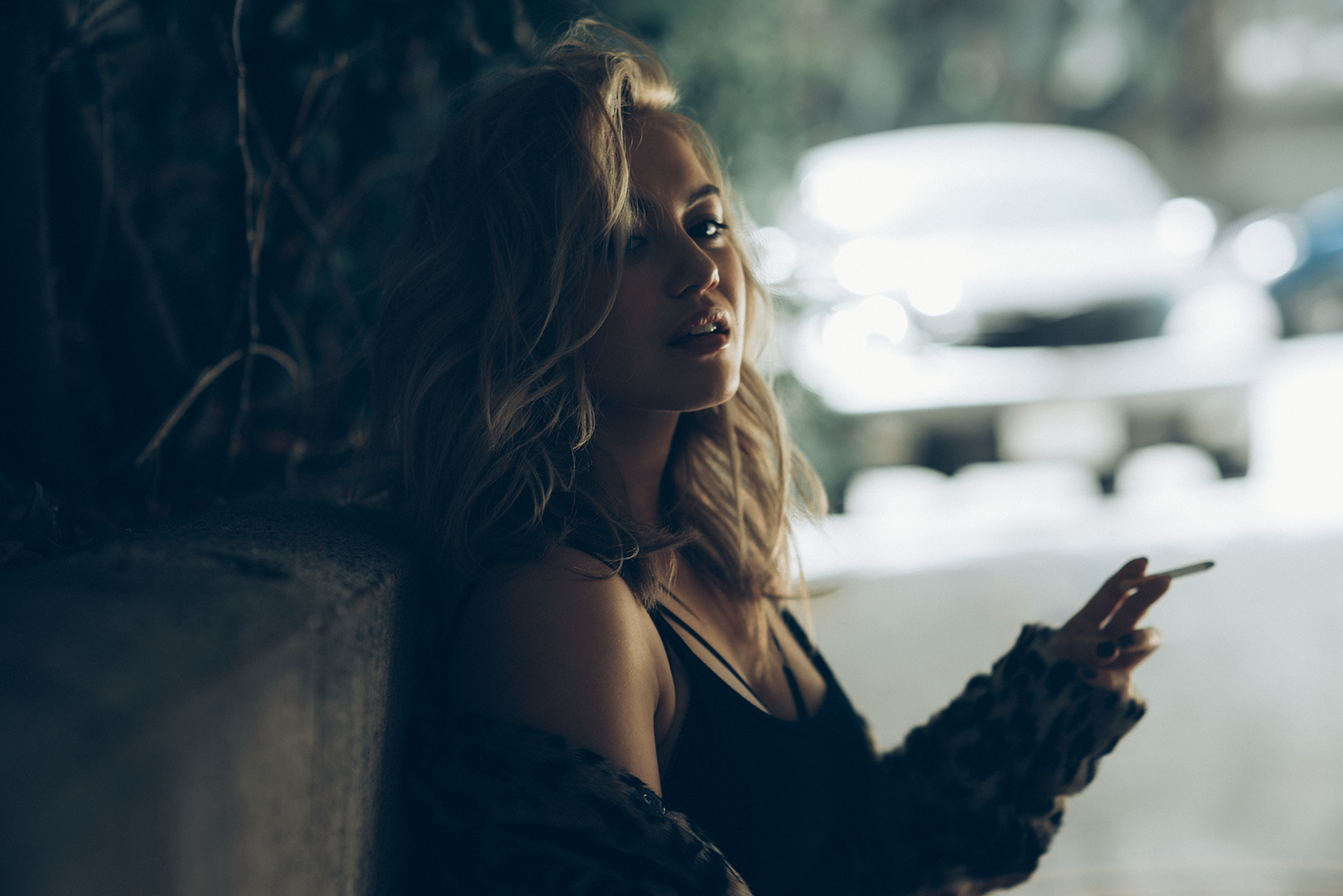 The Singles Bar: DYLYN, ‘Wolf’