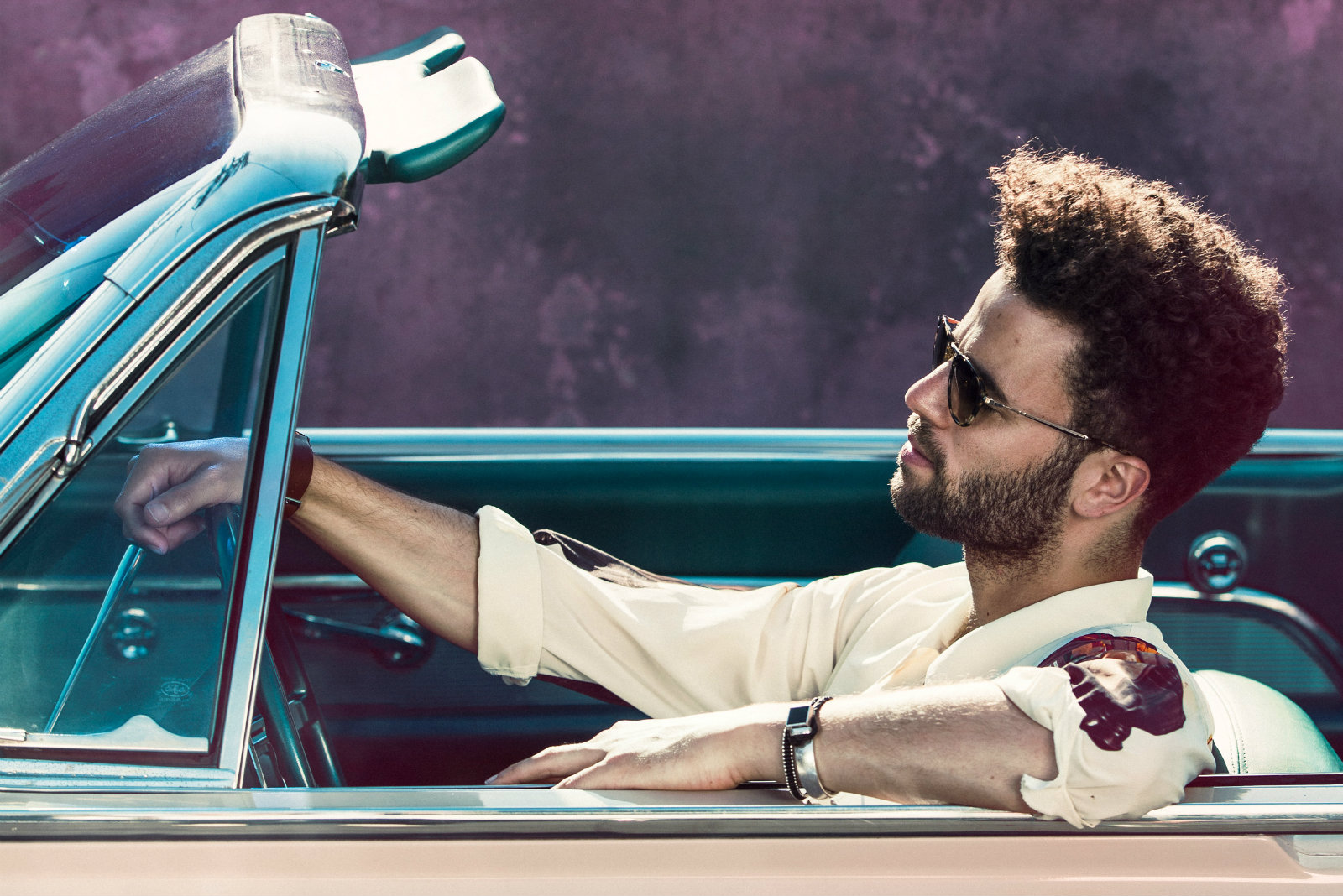 The Singles Bar: Youngr, ’93’