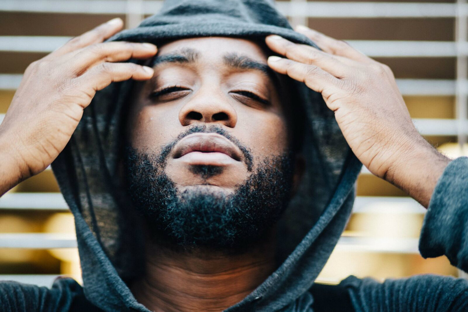 Premiere: Chris Stylez exposes the truth in ‘Living a Lie’ video