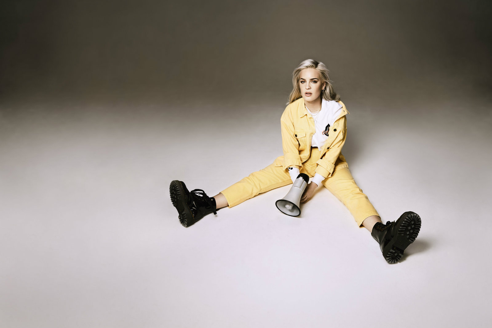 Freshly Squeezed, Vol. 44: Anne-Marie, Kasey Chambers, Meg Myers & more