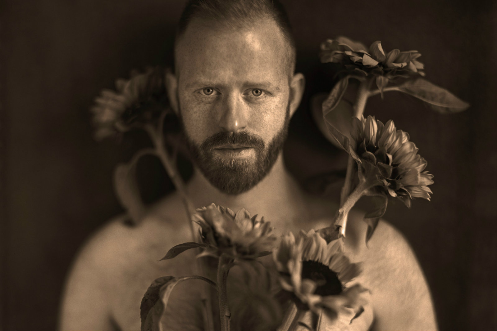 Premiere: Kyle Motsinger is ‘Getting Closer’ to unmistakable personal truth