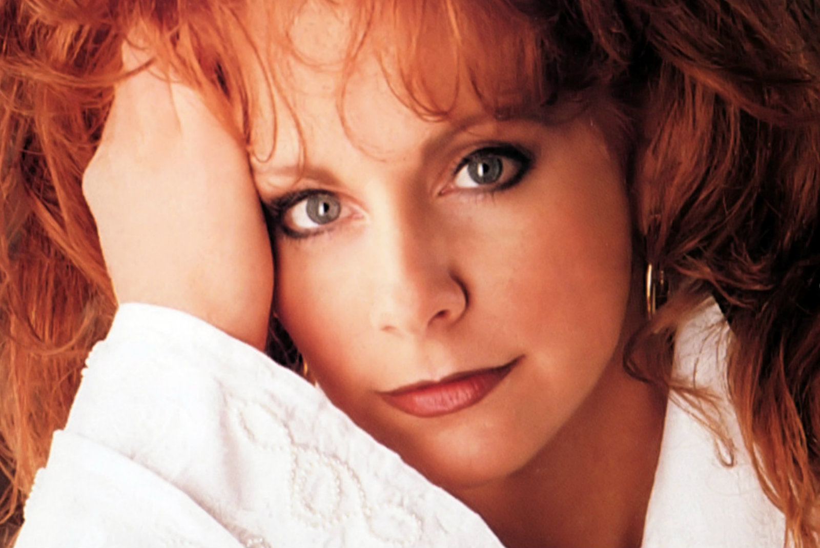 Throwback Thursday: Reba, ‘She Thinks His Name Was John’