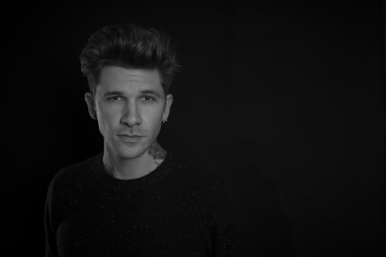 Premiere: Matt McAndrew trips on booze and love with ‘Game Over’