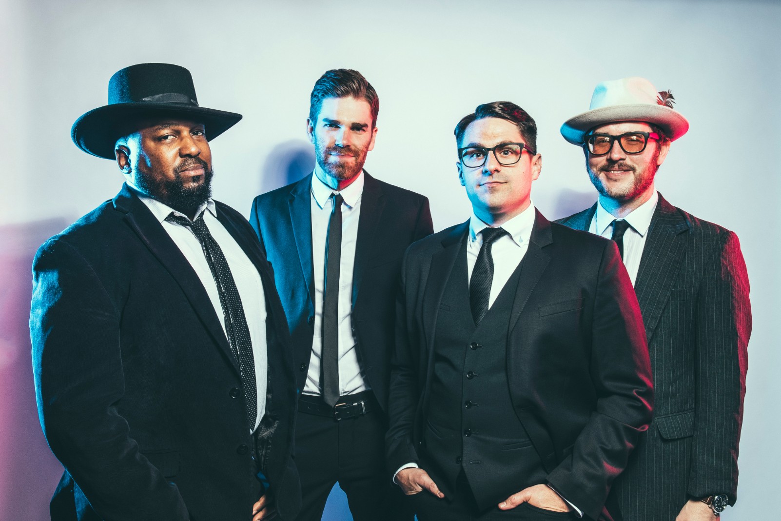 Premiere: The It City comment on fake online culture with ‘All Shine, No Silver’ video