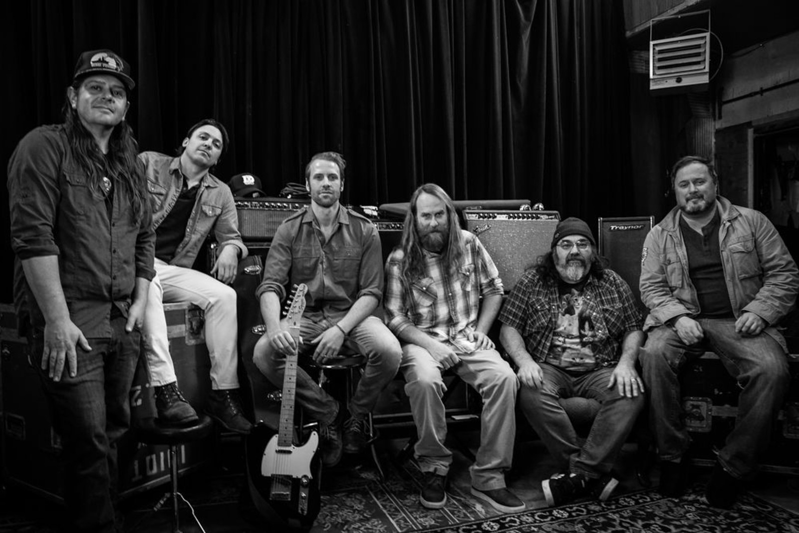 Premiere: The Mallett Brothers Band relive wondrous, snowy tale of ‘The Falling of the Pine’