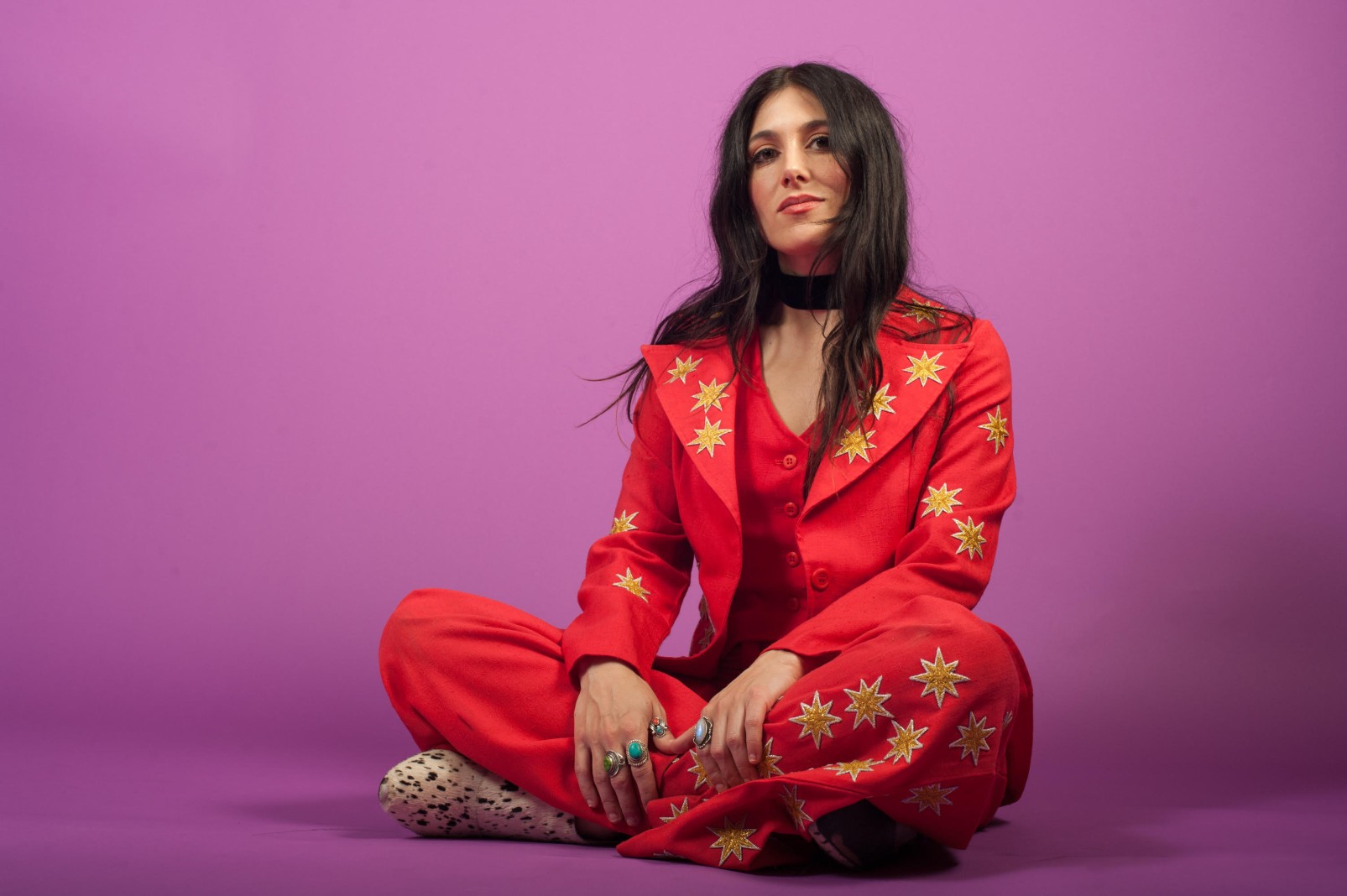 Premiere: Amy Darling is an untamed ‘Rock ‘n’ Roll Woman’