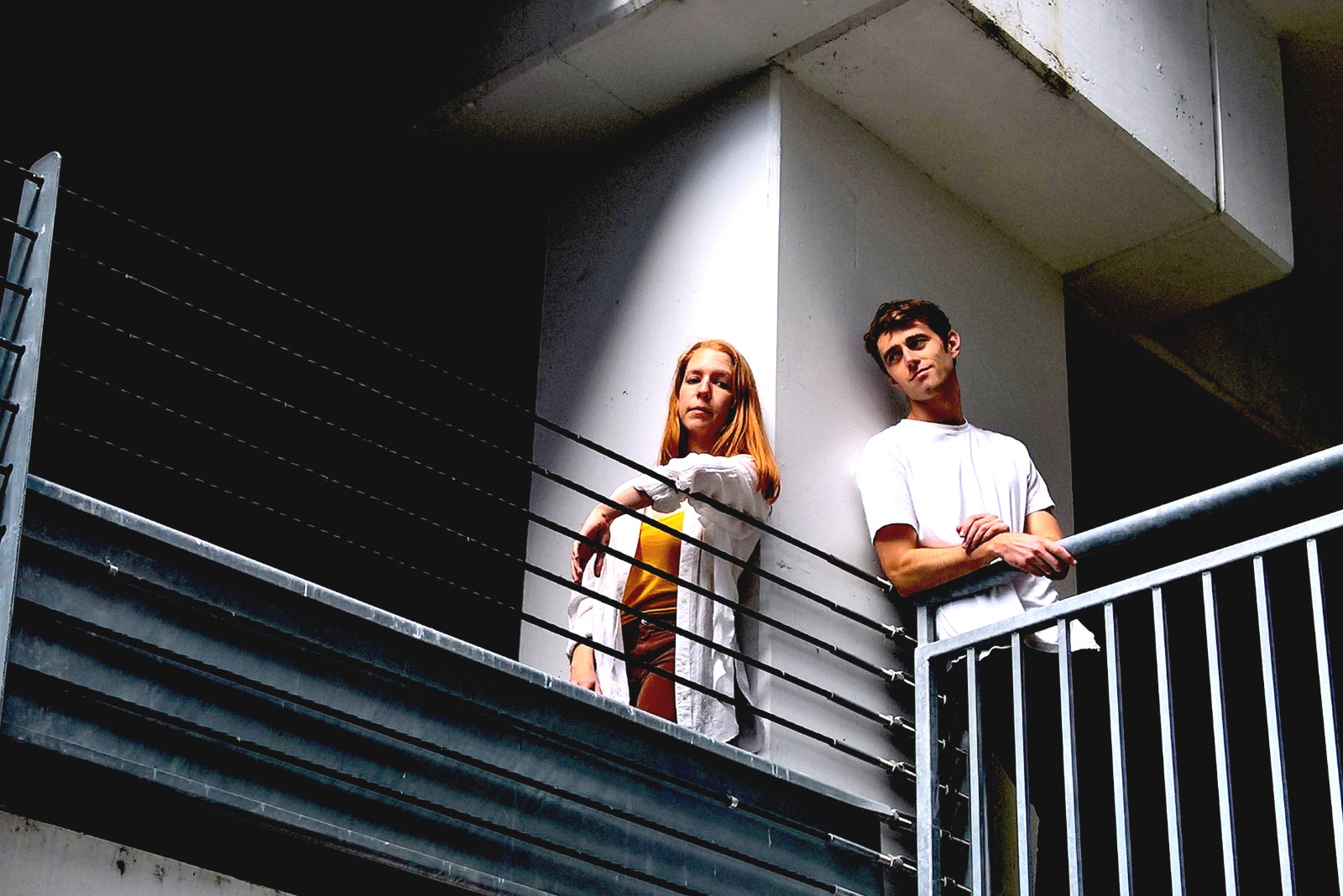 Premiere: Inanna call out into the darkness with ‘Spooky’