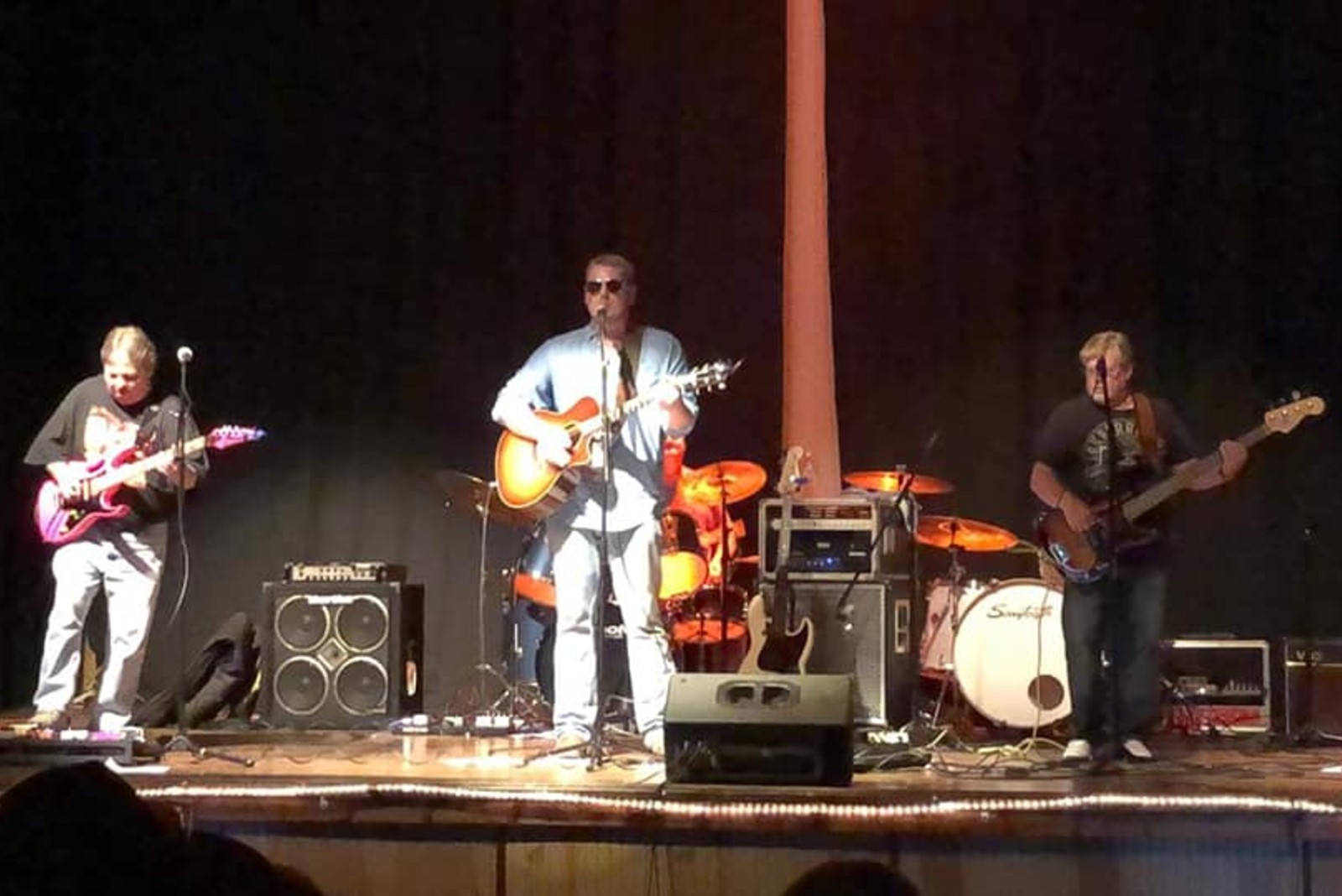 Taste Test: Montgomery & the Phoenix Holding Co. pick fresh memories of ‘Dirt Road Dandelion’