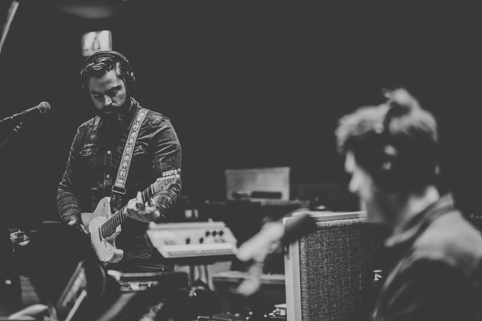 Taste Test: Paper Towns wrap you in warmth with new song, ‘Let You Go’