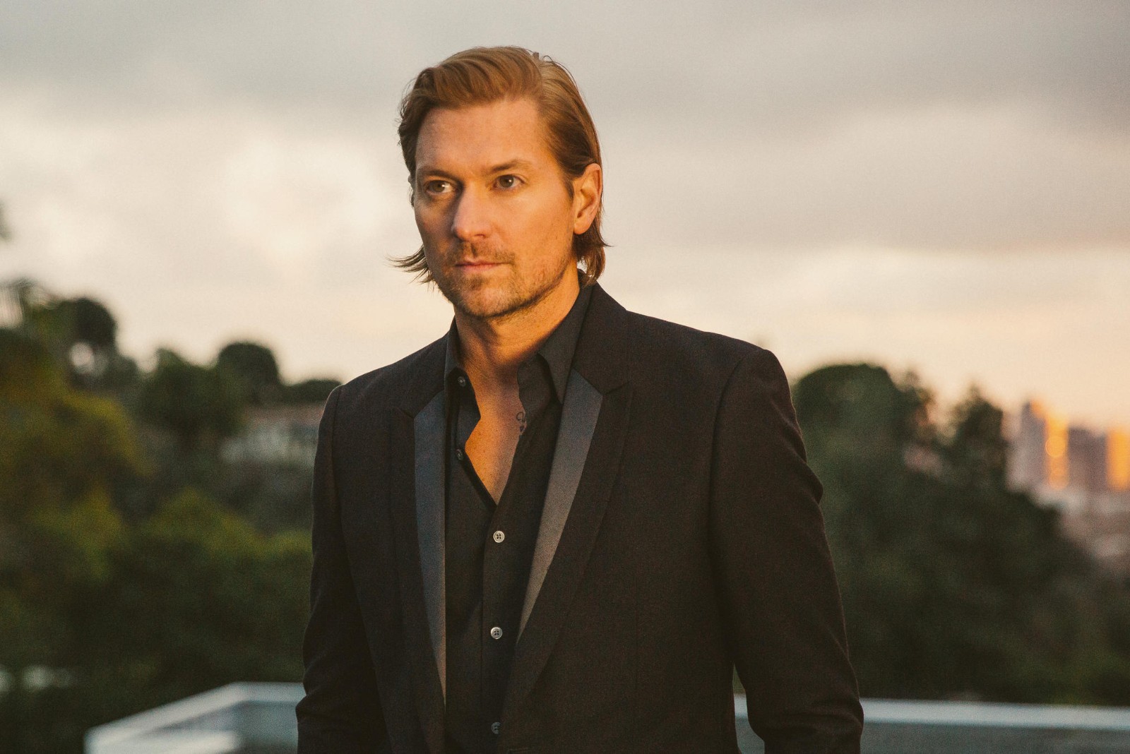 Taste Test: Wilder Woods steps into the limelight in ‘Sure Ain’t’