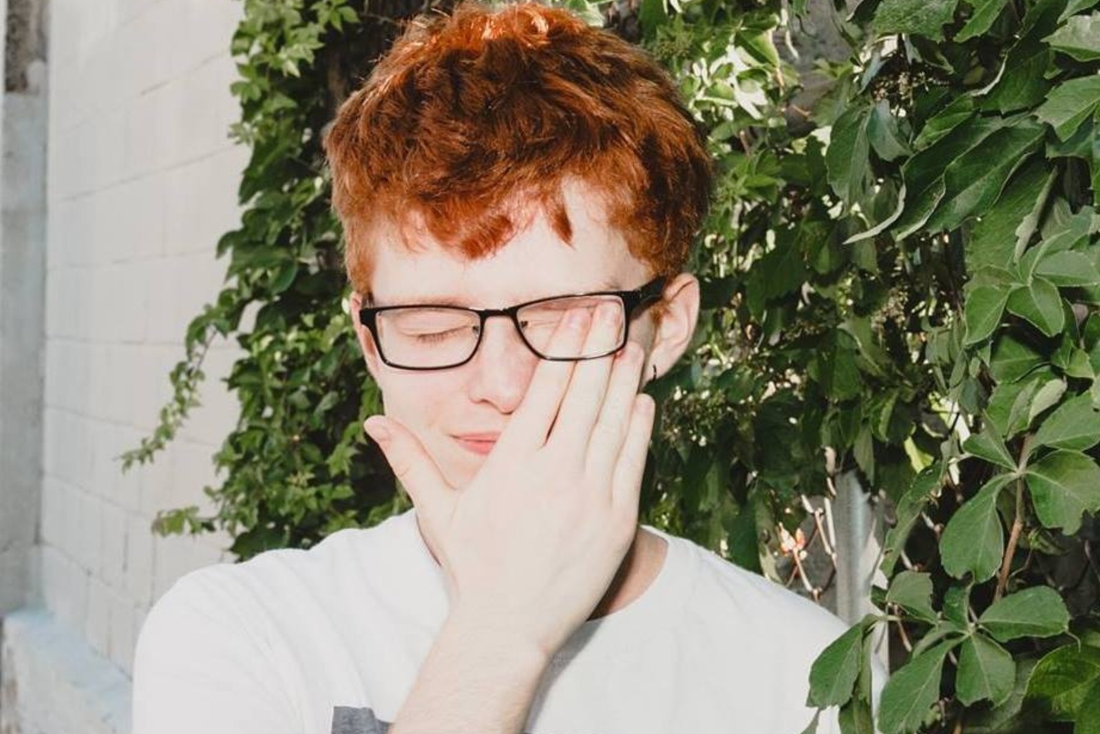 Taste Test: Cavetown combs deeper layers of ‘Home’