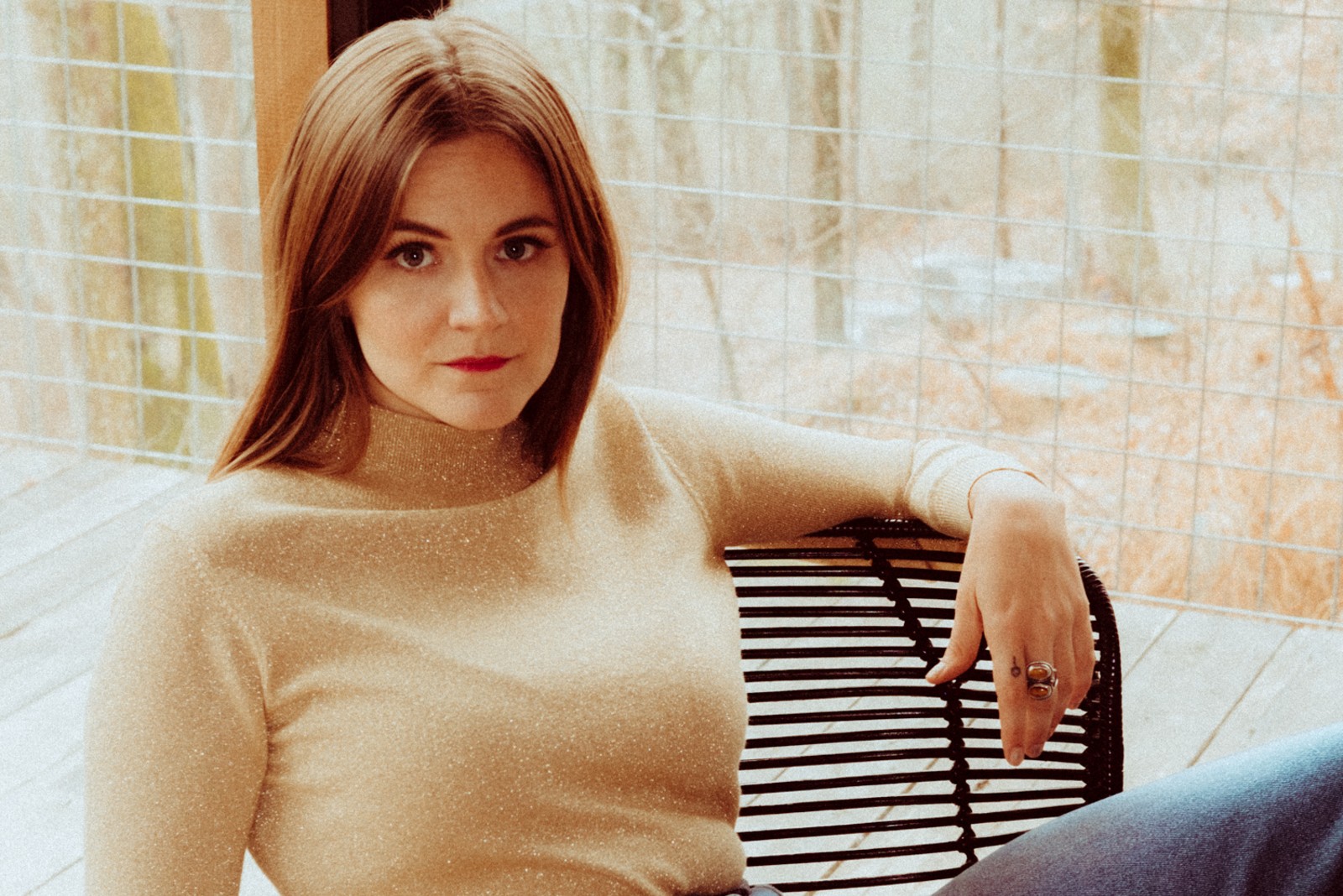 Taste Test: Erin Rae shares raw ‘Putting on Airs’ demo