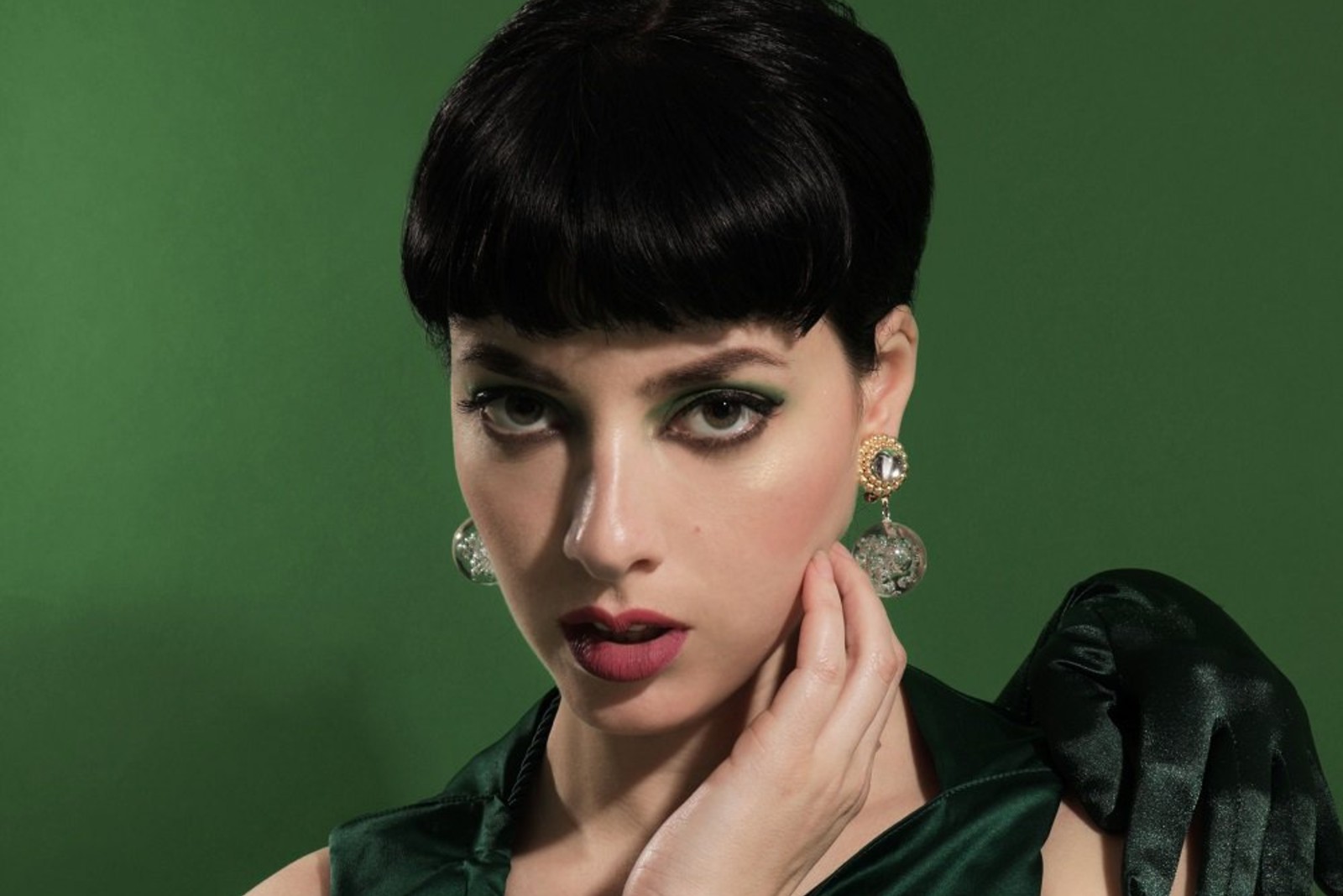 Taste Test: Lola Blanc gets ‘Angry Too’ in moody new video