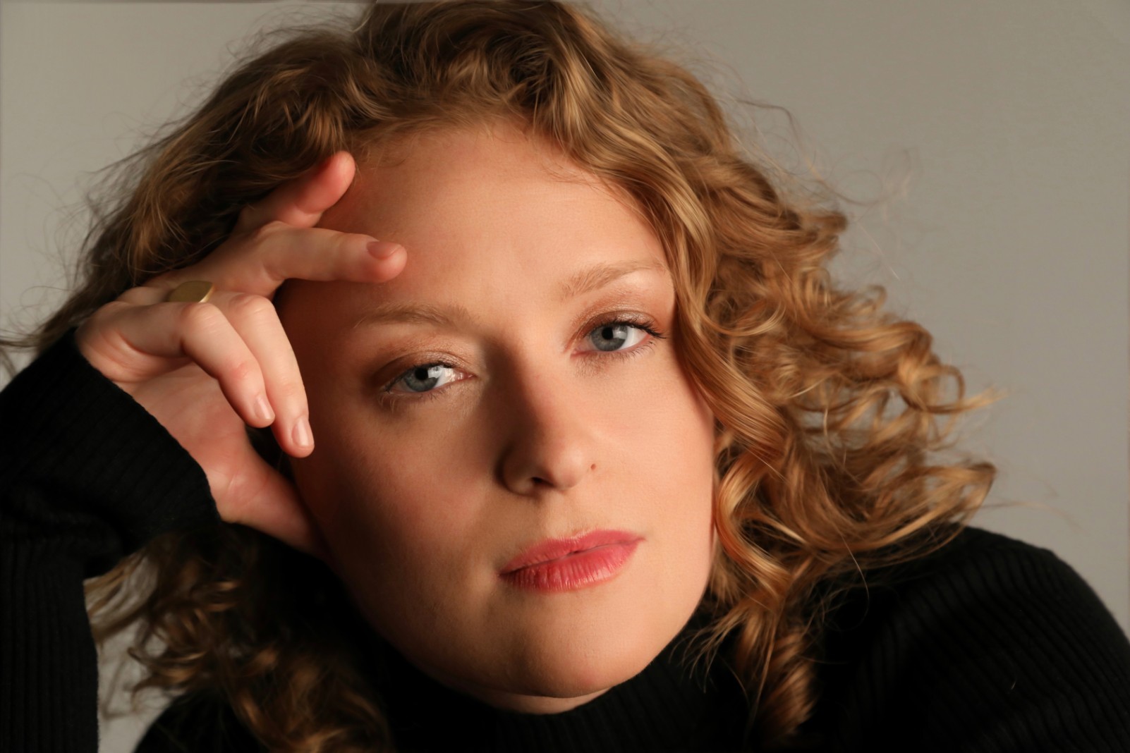 Premiere: Alice Howe digs into vulnerability with new video, ‘What We Got is Gold’