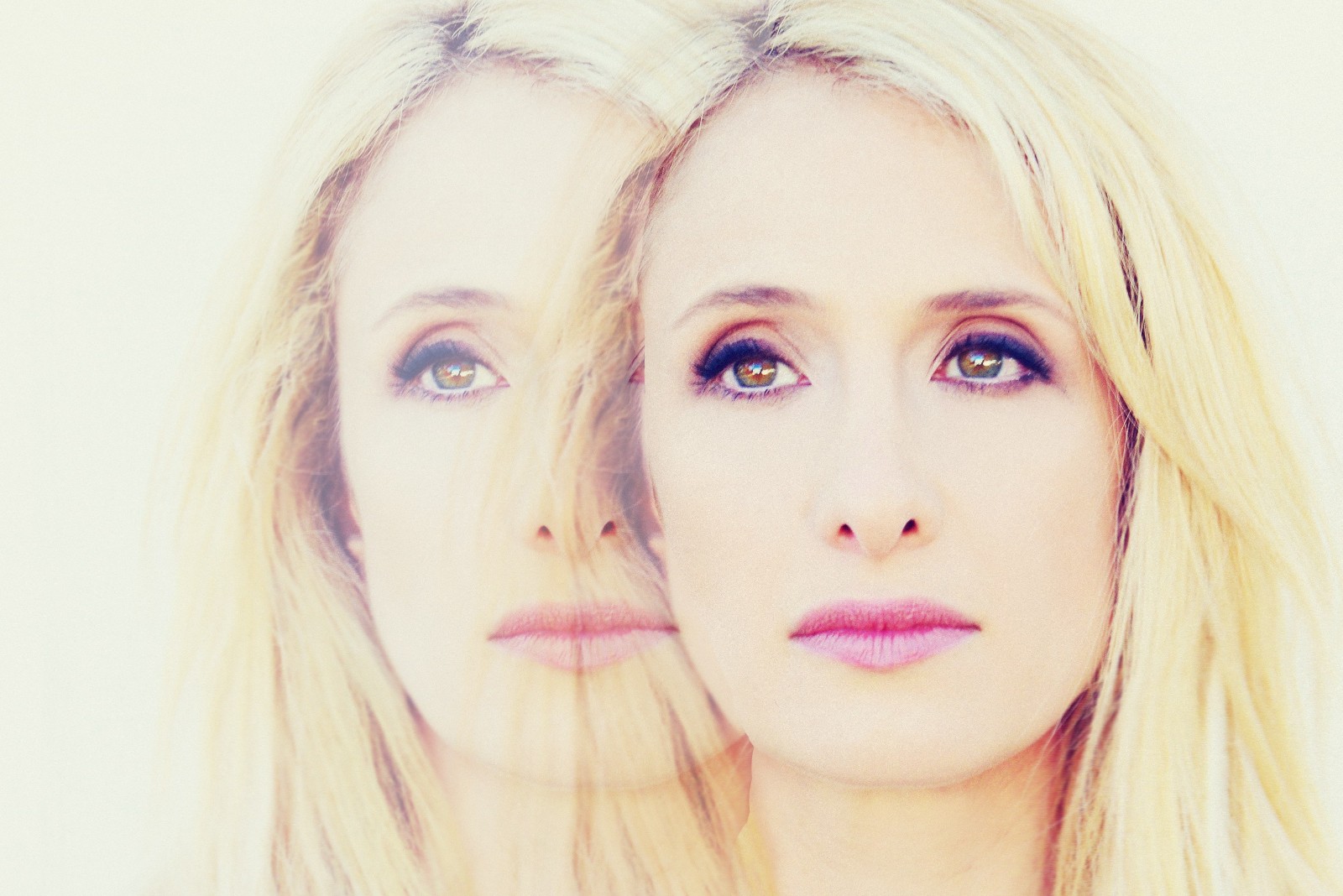 Premiere: Hayley Taylor wrangles regret on new song, ‘1983’