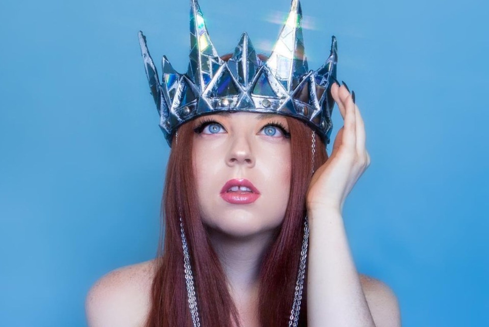 Taste Test: Kit Major sacrifices herself to the fame monster with ‘Pray 2 Pop’