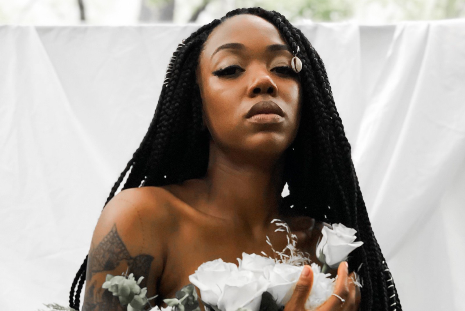 Taste Test: Lauren Eylise treasures the ‘Peaks & Valleys’ of her being