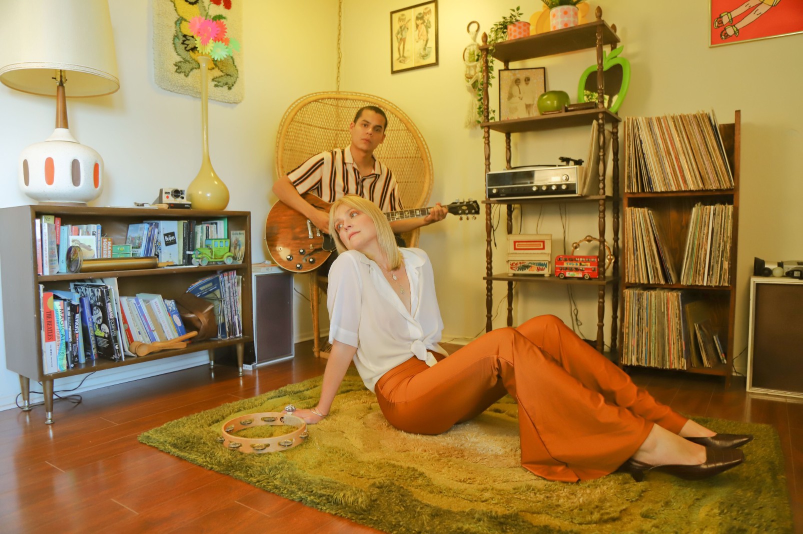 Taste Test: Desert Sparrow tap Rhys Darby to find Bigfoot in ‘Karma’ clip