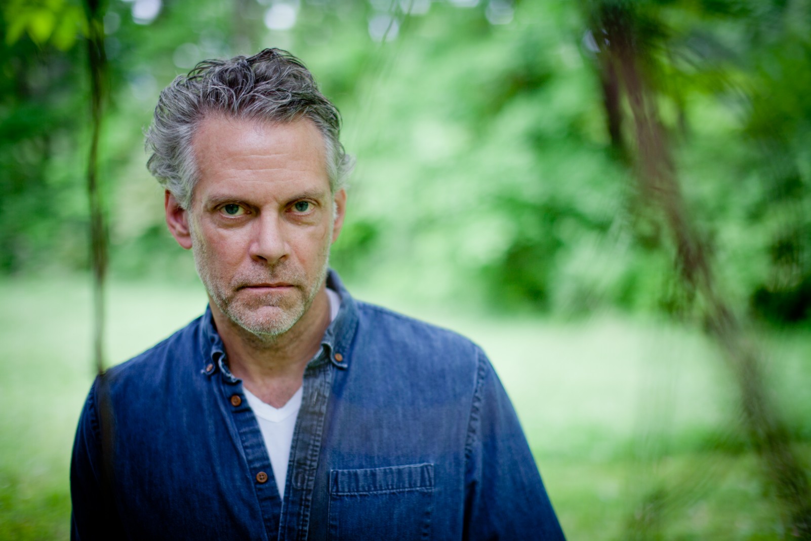 Premiere: Rod Picott wallows in heartache in new video, ‘Folds of Your Dress’