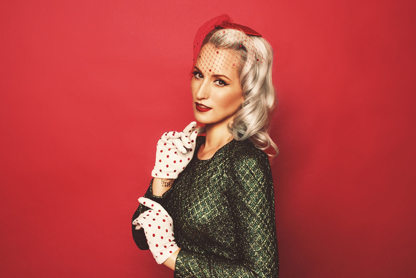 Boombox Blitz: Ingrid Michaelson & Jason Mraz’s ‘Christmas Valentine’ is a new holiday classic