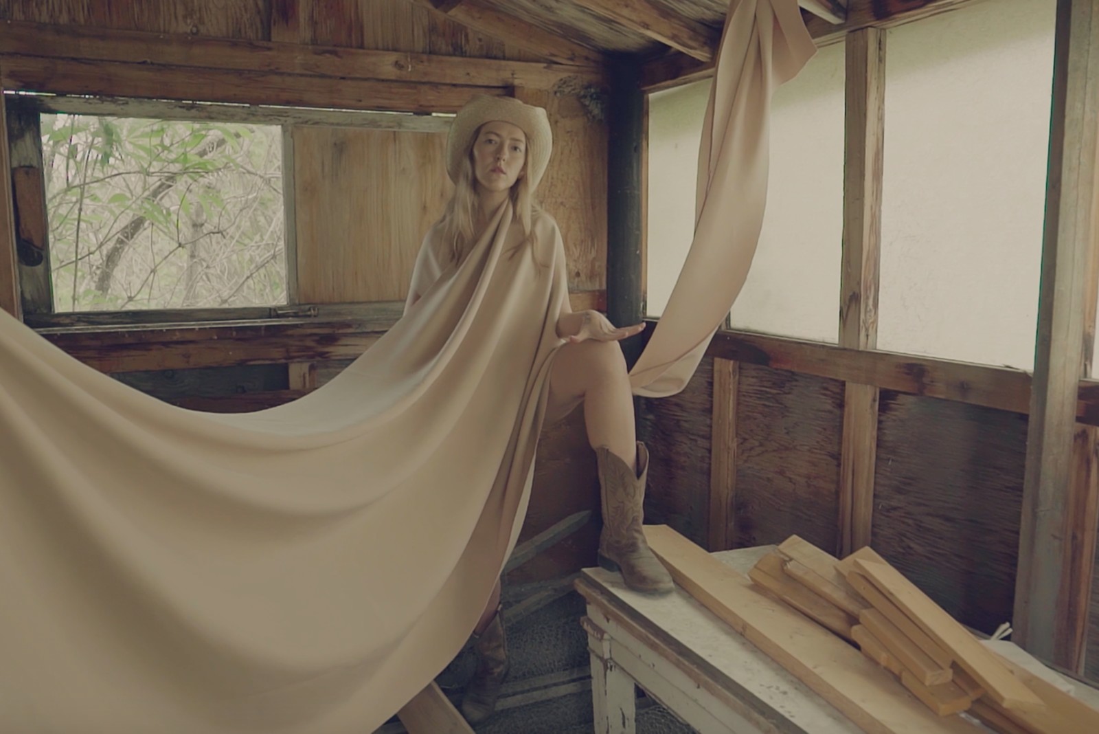 Taste Test: Lindsay Kay reconnects with nature in new video, ‘Clean and Fair’