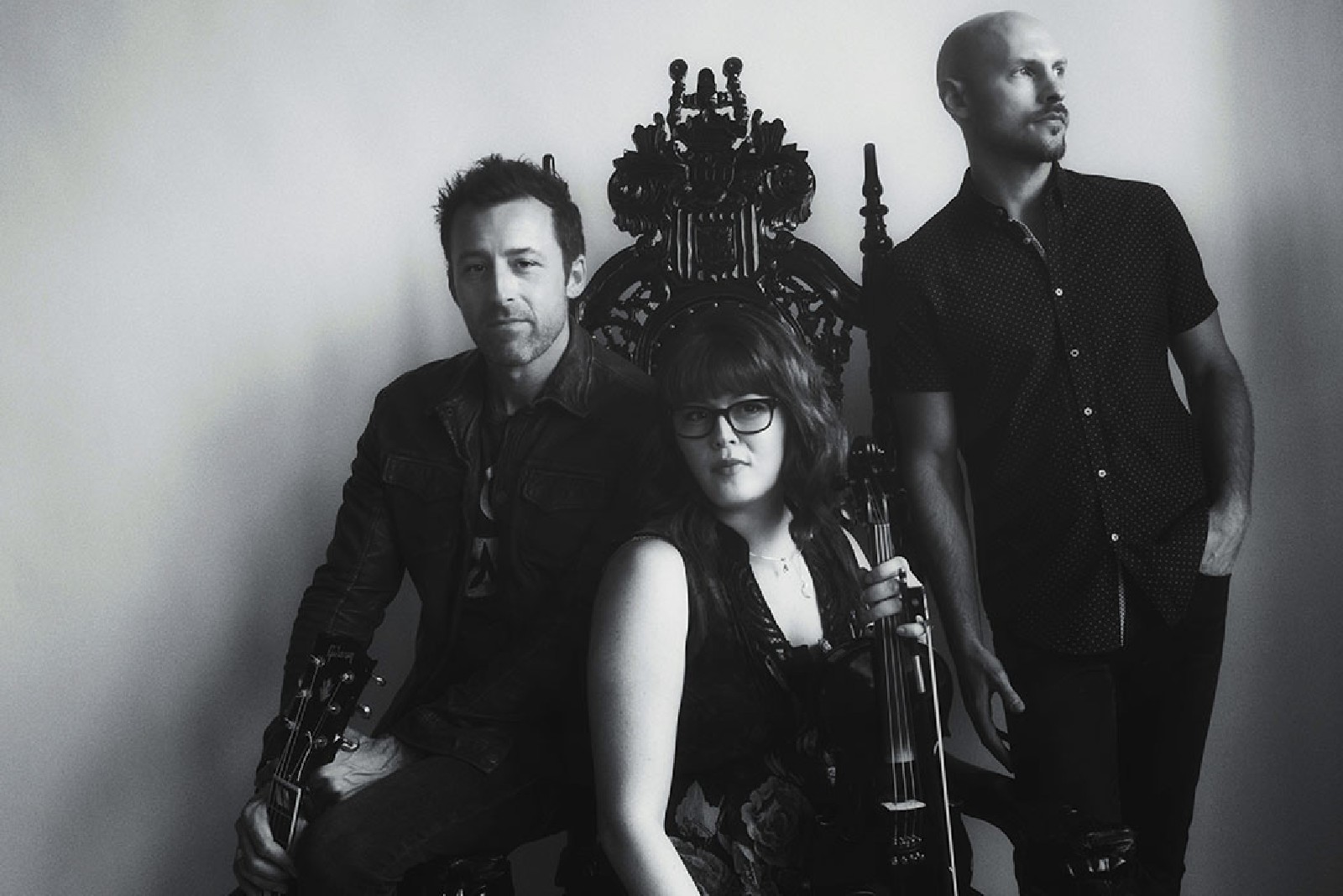 Boombox Blitz: Owls & Lions urge you to ‘Take the High Road’ in new animated visual