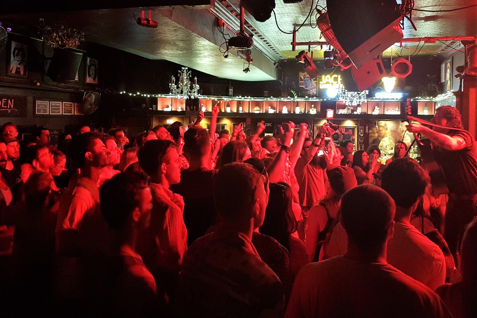 Taste Test: William Poyer doesn’t find life so ‘Easy’