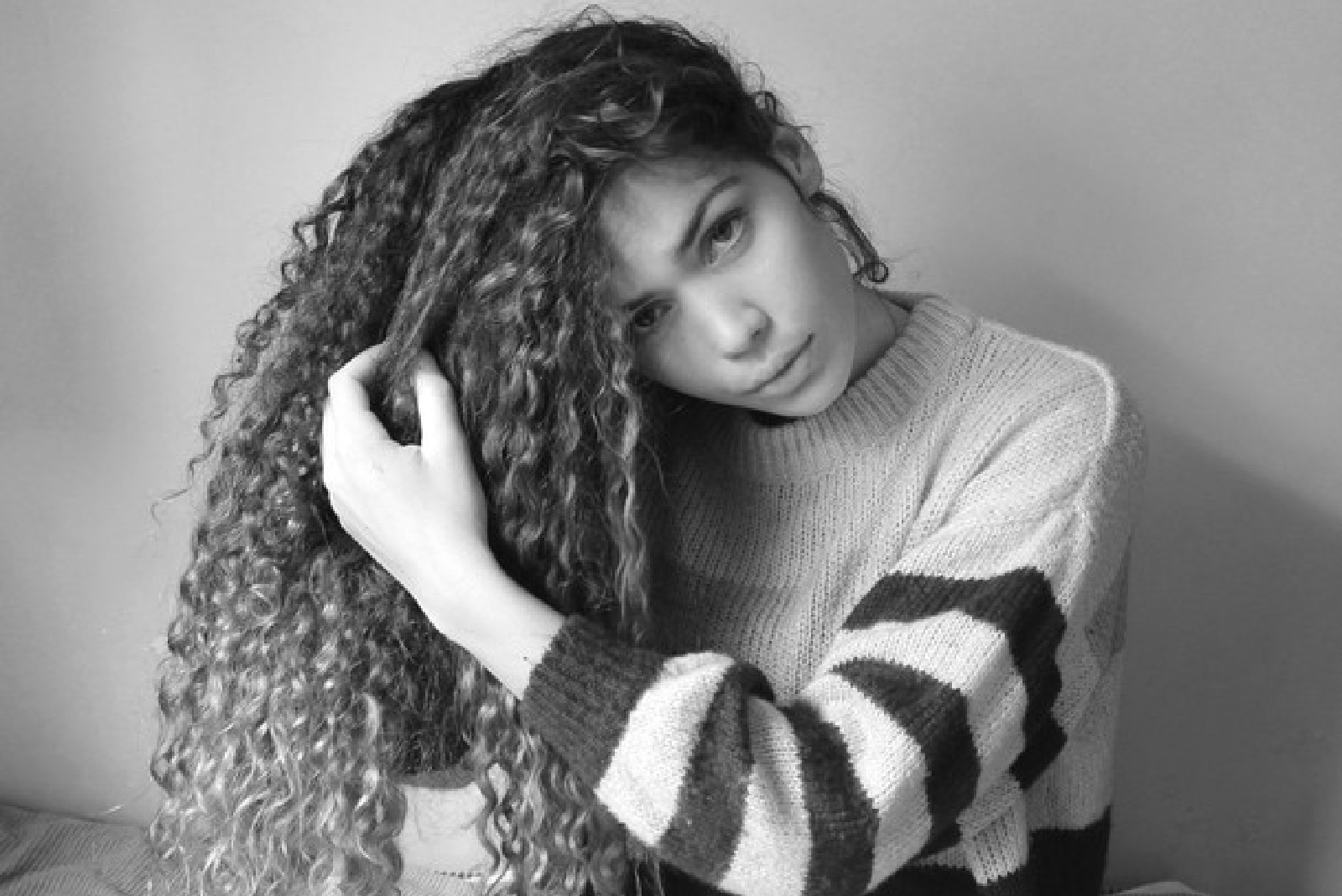 Premiere: Yorxe will drag you ‘Down with Me’ in debut video