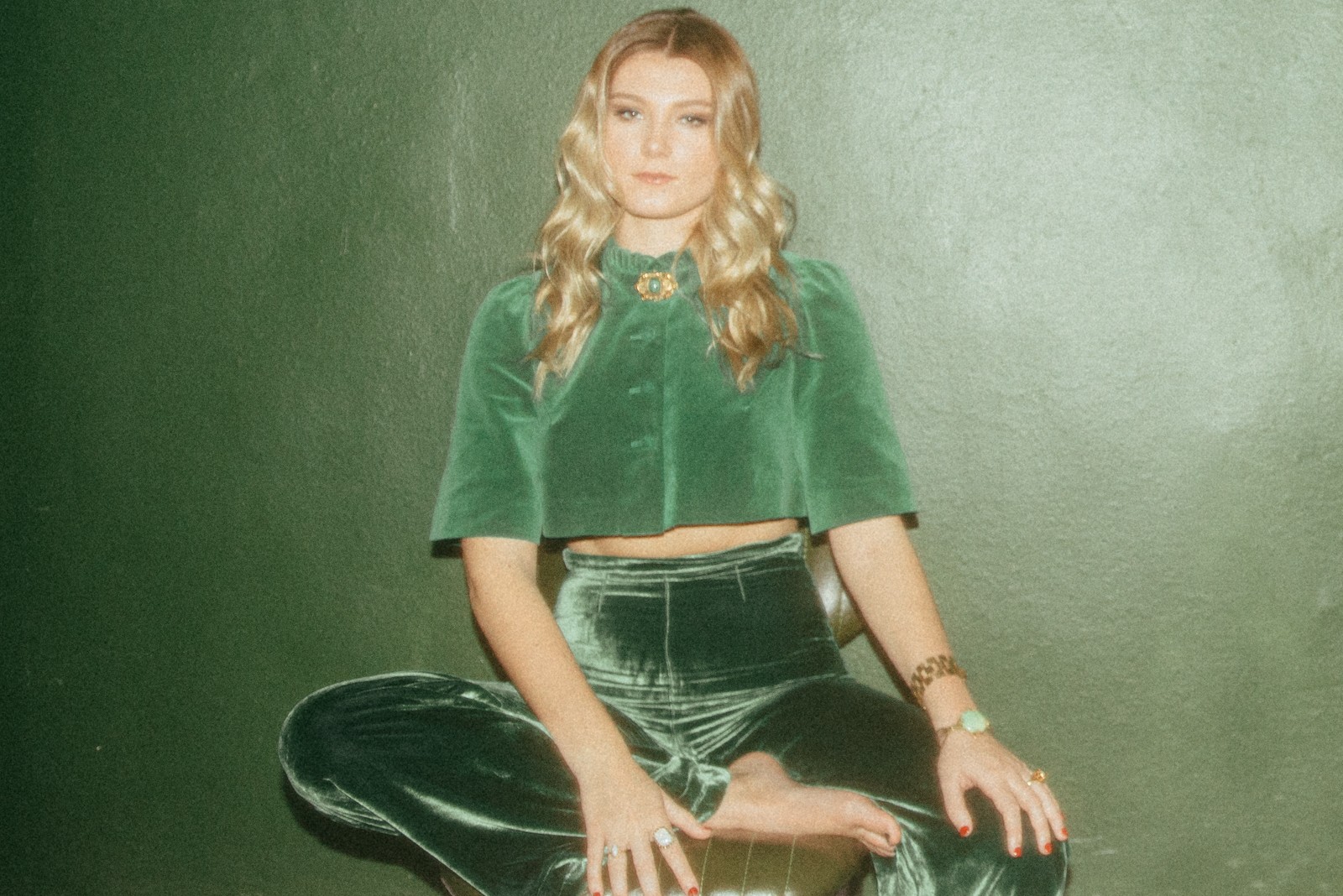 Premiere: Caroline Culver comes clean on debut single, ‘Honest’