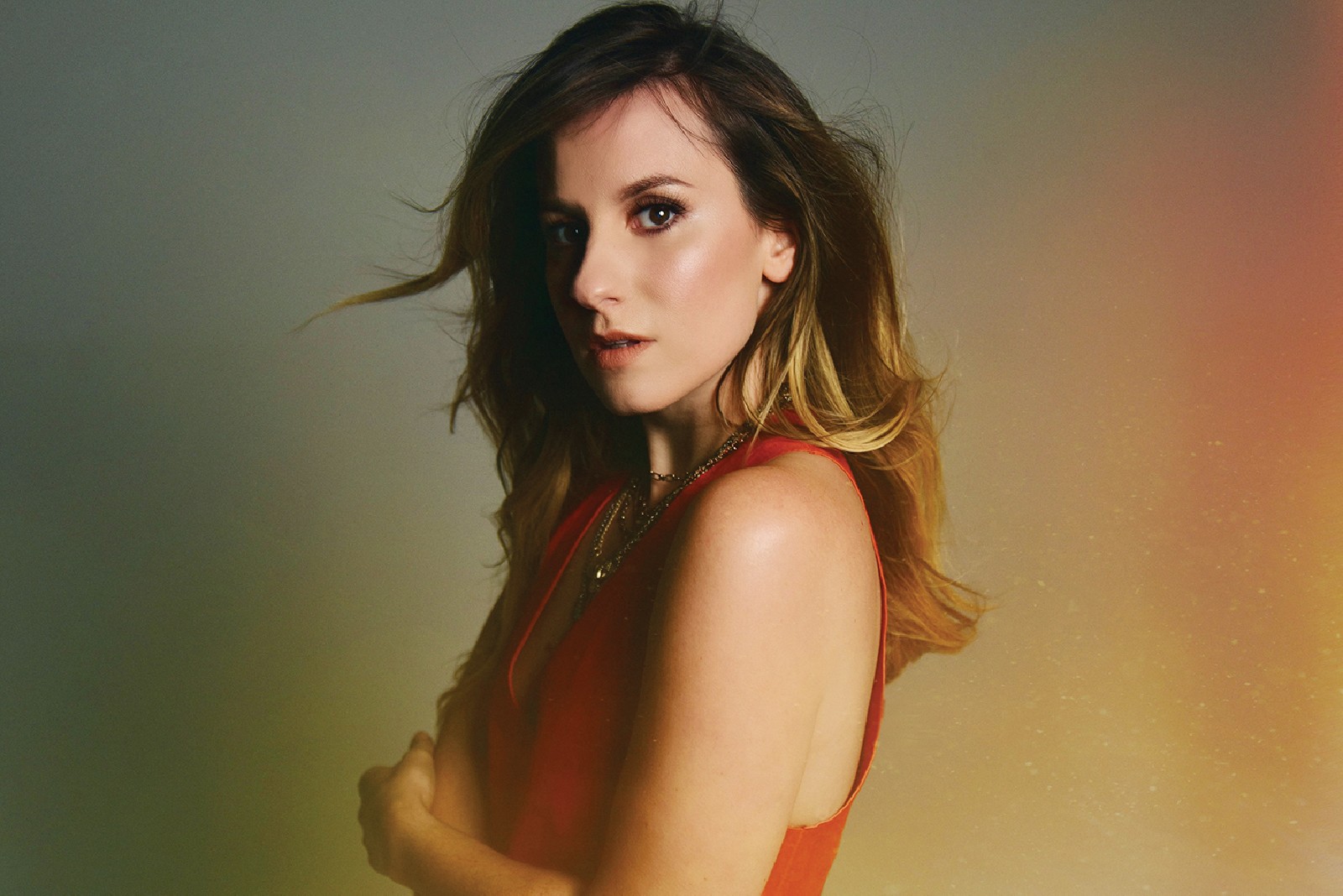 Freshly Squeezed, Vol. 130: Caitlyn Smith, Christian Lopez, Justin Wade Tom & more