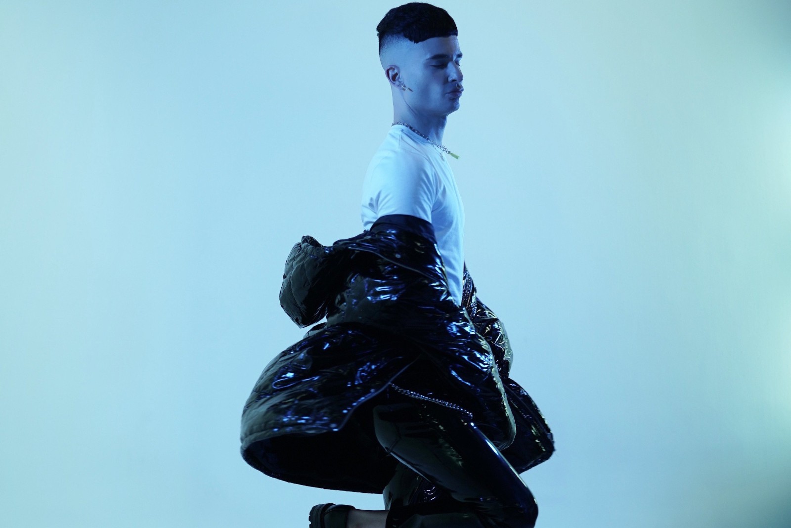 Taste Test: J-LINE loses himself in synths & smoke in new video, ‘Redo’