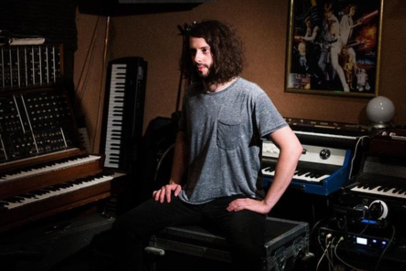 Taste Test: Moonglow & Elizabeth Wyld lumber through existence with ‘Fall Asleep on Repeat’