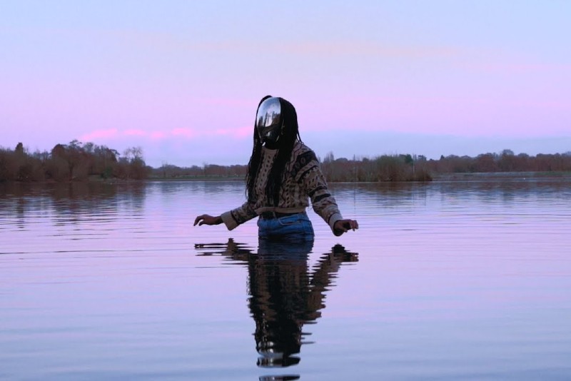 Boombox Blitz: lotusbliss construct eerie sci-fi world in ‘The Horror’ video