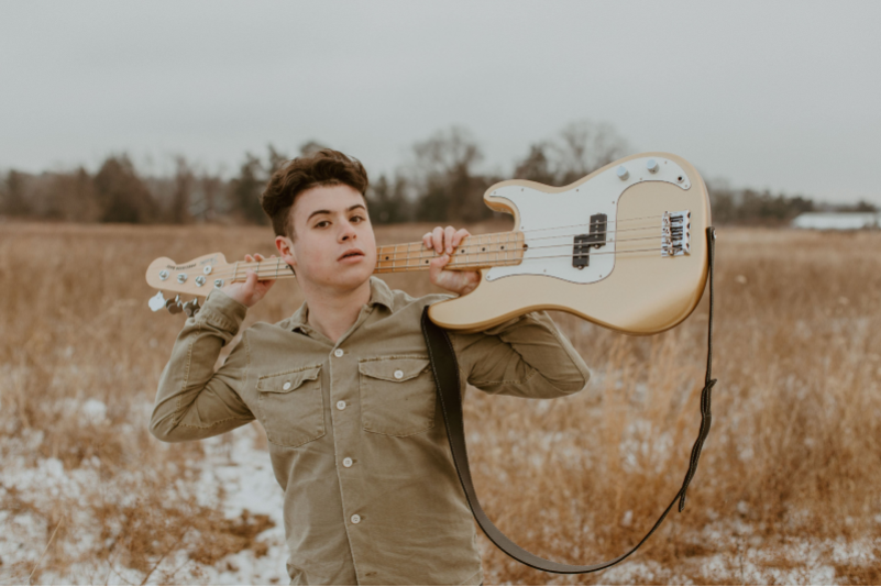 Taste Test: EĐĐIE rocks out with new drop ‘Livia’