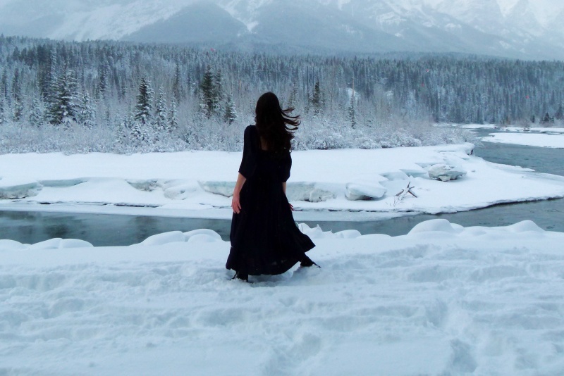 Review: Dover Lynn Fox remembers the past with ‘When Youth Was Wasted’