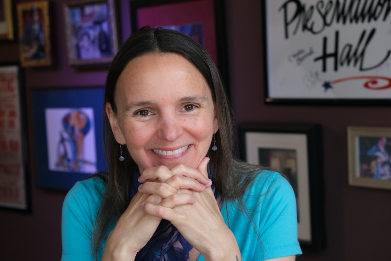 Premiere: Heather Pierson encourages the listener to ‘Feel Something’ with new song