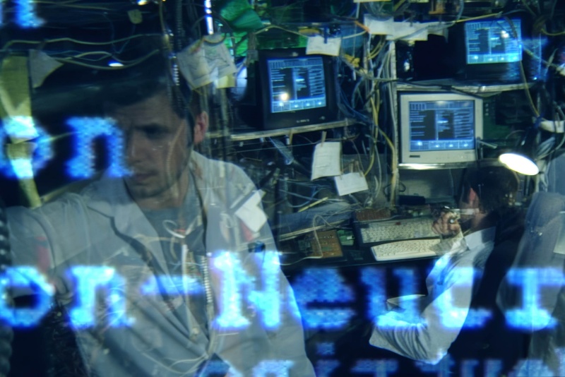 Review: ‘Quantum Suicide’ collapses into itself