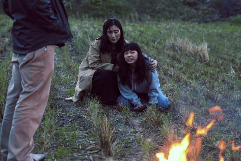 Review: ‘Best Wishes to All’ questions the state of happiness