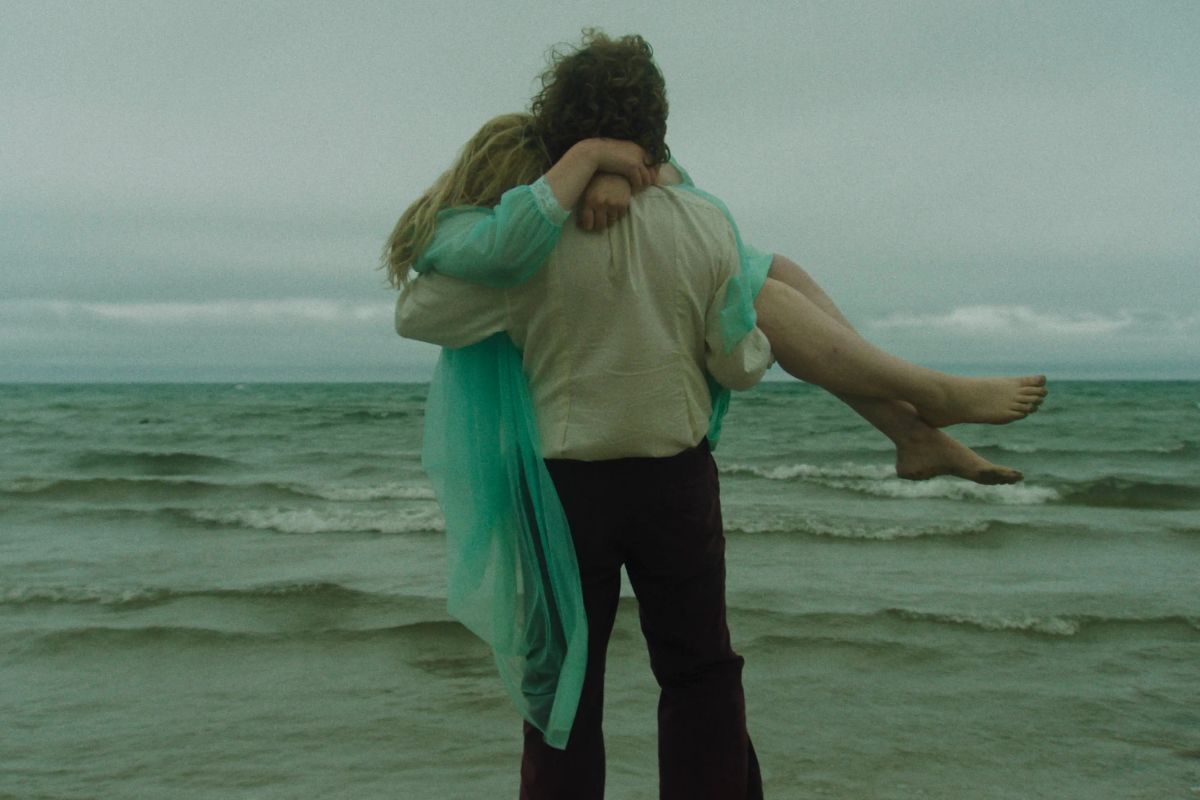 Review: ‘Honey Bunch’ invokes sweet hysteria